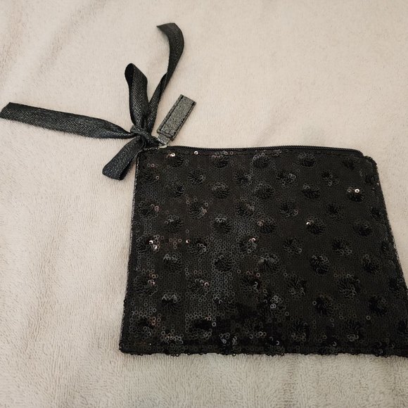 Elegant sequin black Ann Taylor Loft envelope clutch with zipper enclosure & tie - Picture 2 of 2